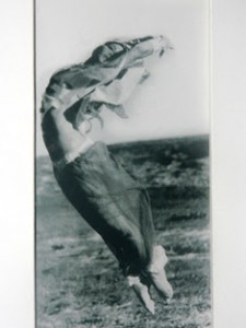 EXPOSIÇÃO CELEBRA HUGO BIANCHI E DIA MUNDIAL DA DANÇA