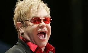 Começa a troca de ingressos para o show de Elton John