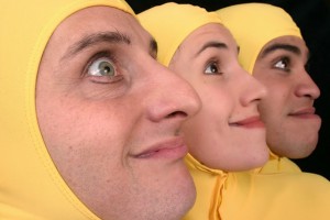 Teatro, mímica e humor reunidos no espetáculo No Buraco