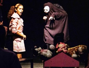 Espetáculo “Telhado de Gatos”  inicia temporada