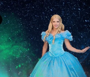 Shopping Parangaba apresenta peça  Cinderela em: O Sapatinho de Cristal