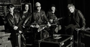 Vendas de ingressos para show do Scorpions começam nesta terça-feira (31)
