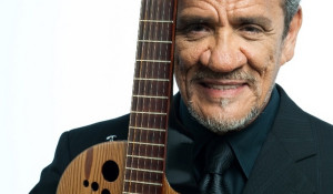 Zé Ramalho comemora 40 anos de carreira com box duplo de seus maiores sucessos