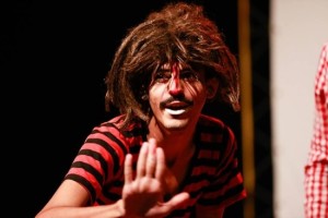 Espetáculo “Mais uma Grande Besteira” resgata a tradição da palhaçaria no Terça de Graça