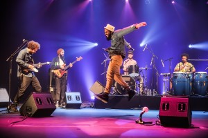 Russo Passapusso se apresenta no Cineateatro São Luiz