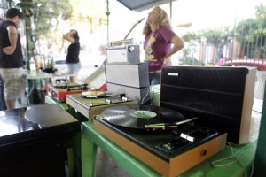 Feira de vinis no Mercado dos Pinhões