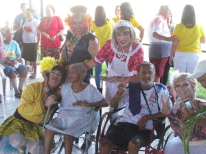 humor-ao-meio-dia-no-lar-torres-de-melo-foto-guilherme-simoes