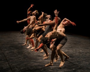 lia-rodrigues_for-the-sky_foto-sammi-landweer