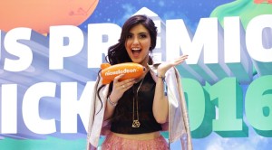Sofia Oliveira recebe prêmio por melhor Canal Musical