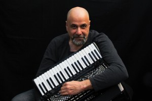 Toninho Ferragutti no Projeto Encontro Mestre & Aprendiz,  da Tapera das Artes