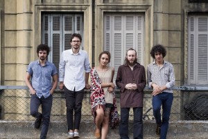 Netvno adianta clima de EP com single ao vivo