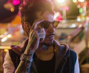 Malias estreia com single e clipe