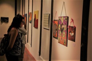 Exposição sobre saúde mental e a luta antimanicomial em cartaz no Museu do Ceará