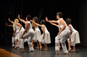 Espetáculo “Neura” encerra temporada no Teatro Dragão do Mar