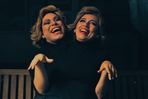 “Uma de Duas – A vida comum de LucyLady” reestreia no Teatro Dragão do Mar