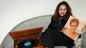 Cineteatro São Luiz recebe show em homenagem à Núbia Lafayette