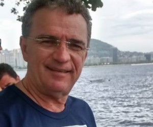 Escritor cearense Gylmar Chaves lança em Fortaleza livro publicado em Portugal