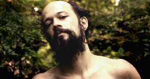 Natura apresenta O Terno, Curumin e Giovani Cidreira no festival No Ar Coquetel Molotov 2017