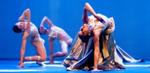 Edisca em cartaz na Caixa Cultural Fortaleza com o espetáculo Religare