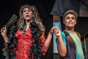 Mitologia dos orixás e comédia dos bastidores em espetáculos adulto e infantil no Sesc