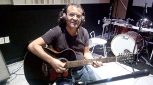 Pingo de Fortaleza lança CD instrumental Acordado no CCBNB de Fortaleza