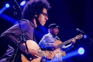 João Bosco e Hamilton de Holanda se apresentam na Caixa Cultural Fortaleza