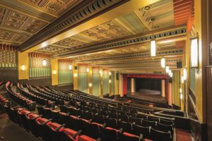 Sessão Solene  homenageia os 60 anos do Cineteatro São Luiz