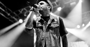 #LivePlanetaBrasil comemora o Dia Mundial do Rock com Planet Hemp e Raimundos