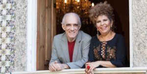 Caixa Cultural Fortaleza: Rita Benneditto convida Jaime Além no Suburbano Coração