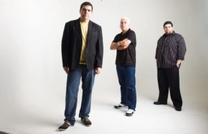 Banda Catedral comemora 30 anos de carreira com show no Teatro RioMar Fortaleza