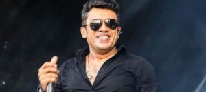 Zé Cantor grava composição de Marília Mendonça