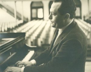 Pianista Jacques Klein é homenageado com recital em Aracati