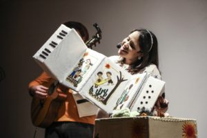 Grupo Encantos apresenta o espetáculo “Os Saltimbancos” no Museu da Fotografia Fortaleza