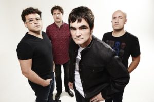 Clientes dos cartões Elo têm pré-venda exclusiva para turnê ‘Os Três Primeiros – Ao Vivo’, da banda Skank