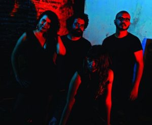 OUSE lança primeiro EP e discute conservadorismo e feminicídio