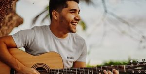 Sertanejo universitário e jogos juninos marcam o fim de semana no Shopping Eusébio