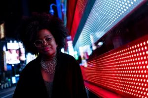 Atração do Brasil Summerfest, Luciane Dom lança clipe gravado em Nova York