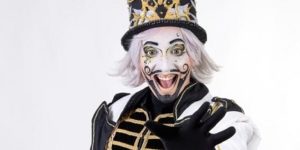 Grupo Lígia Aydar apresenta a peça “O Homem que Amava Caixas”