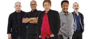 Renato e Seus Blue Caps apresentam show gratuito   em homenagem ao Dia dos Pais em Fortaleza