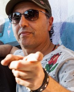 Zeca Baleiro lança ‘Sete Vidas’