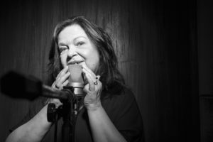 Amelinha faz show no Theatro Via Sul