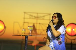 Mara Pavanelly grava projeto paralelo intitulado “Playlist da Mara”