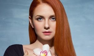 Lena Katina, ex-integrante do t.AT.u. se apresenta em Fortaleza