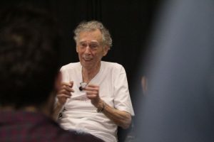 Sesc São Paulo realiza mostra por streaming com  espetáculos de Antunes Filho