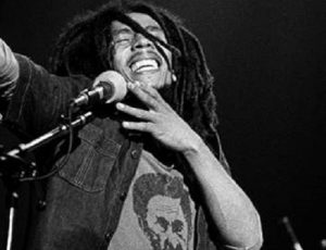 Novo vídeo de “No Woman, No Cry” celebra aniversário de Bob Marley e o Dia Internacional do Reggae