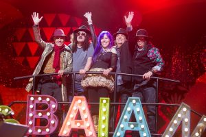 Novos Baianos prestam homenagem a Moraes Moreira em live da Devassa