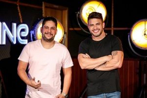 Ávine Vinny recebe Jorge na romântica “Seu Beijo Joga Sujo”