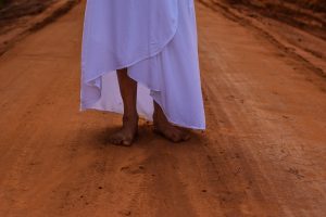 Dragão do Mar lança videoperformance da artista e pesquisadora Maria Macêdo