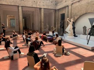 Iguatemi, Kura Arte e Positiv App promovem sessões de meditação em museus