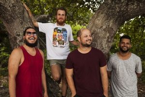 “Brincar de Mar” é o single de estreia do Coletivo Canela